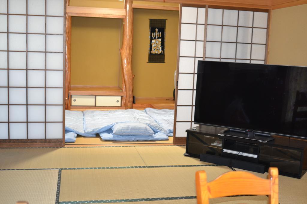 Guest House Makotoge Асо Екстер'єр фото